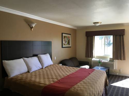Imagen de la habitación del Hotel Hacienda Inn. Foto 15