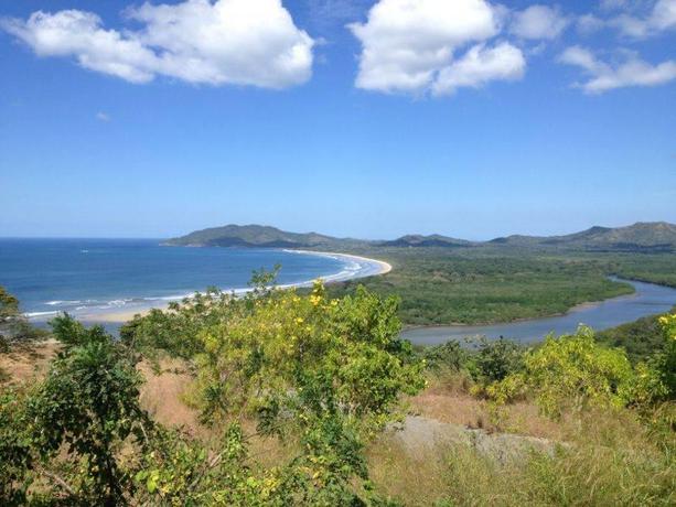 Imagen de los exteriores del Hotel Hacienda JJ. Foto 5