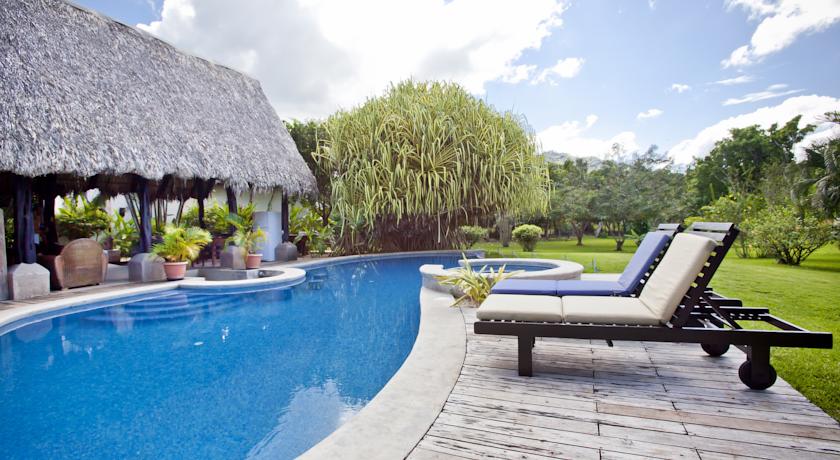 Imagen de la piscina del Hotel Hacienda JJ. Foto 10