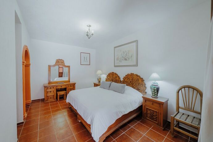 Imagen de la habitación del Hotel Hacienda La Cieneguita. Foto 16
