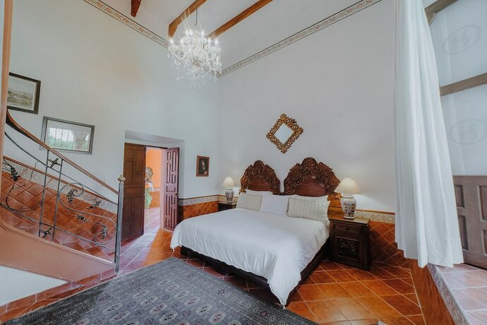 Imagen de la habitación del Hotel Hacienda La Cieneguita. Foto 17
