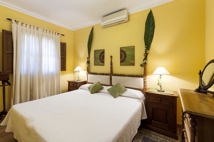 Imagen de los interiores del Hotel Hacienda La Herriza. Foto 14