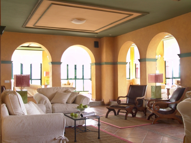 Imagen de los interiores del Hotel Hacienda La Herriza. Foto 15