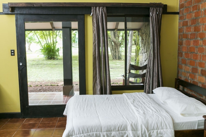 Imagen de la habitación del Hotel Hacienda La Pacifica. Foto 2