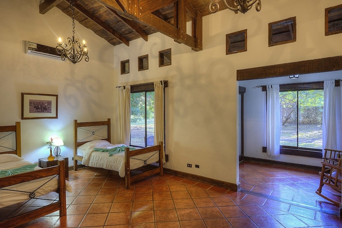 Imagen de la habitación del Hotel Hacienda La Pacifica. Foto 3