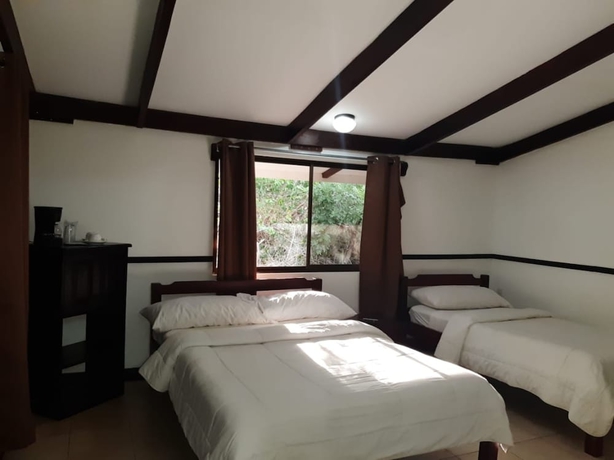 Imagen de la habitación del Hotel Hacienda La Pacifica. Foto 9