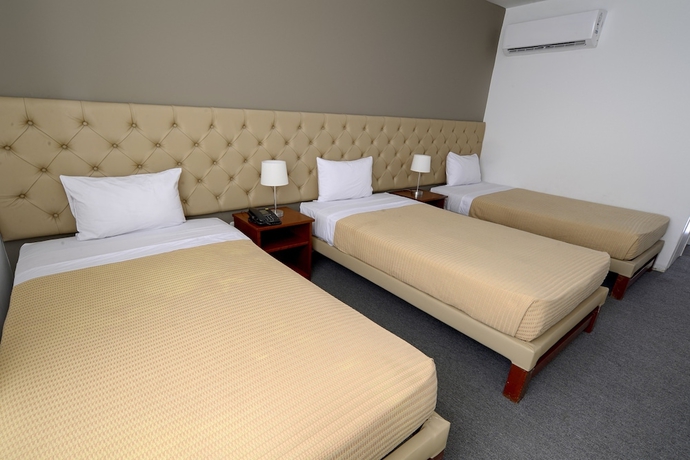 Imagen de la habitación del Hotel Hacienda Lima Norte. Foto 7