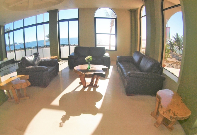 Imagen de los interiores del Hotel Hacienda Mazatl&aacute;n. Foto 13