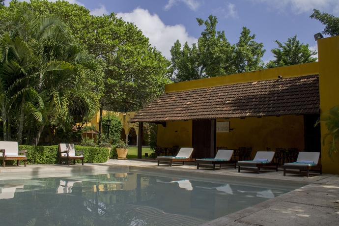 Imagen de la piscina del Hotel Hacienda Misne, M&eacute;rida. Foto 11