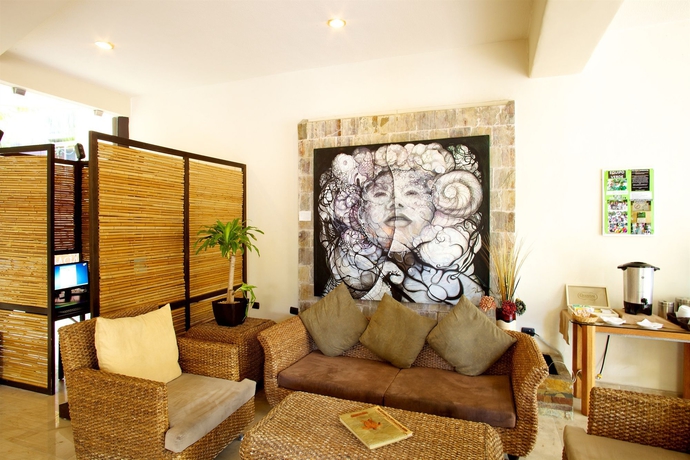 Imagen de los interiores del Hotel Hacienda Paradise Hotel by BFH. Foto 11