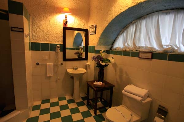 Imagen de la habitación del Hotel Hacienda Pinsaqui. Foto 6