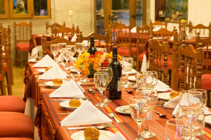 Imagen del bar/restaurante del Hotel Hacienda Plaza De Armas. Foto 7