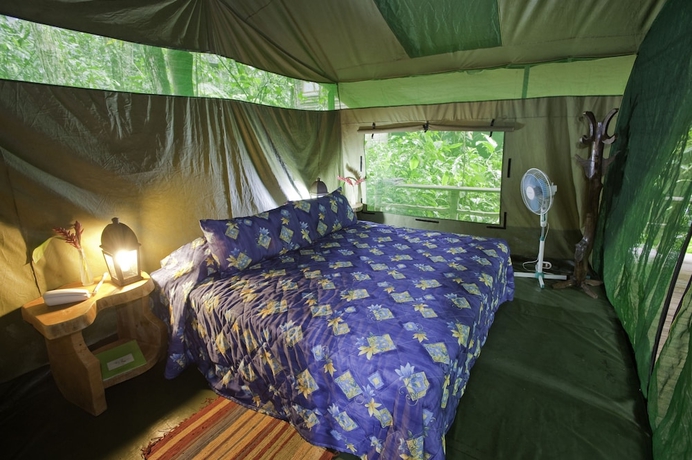 Imagen de la habitación del Hotel Hacienda Pozo Azul. Foto 11