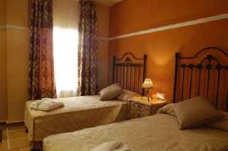 Imagen de la habitación del Hotel Hacienda Real Los Olivos. Foto 3