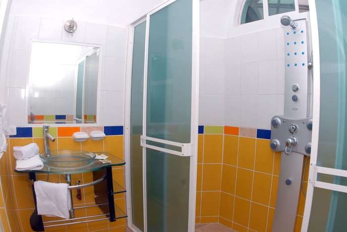 Imagen de la habitación del Hotel Hacienda Rio Blanco. Foto 9