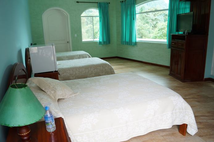 Imagen de la habitación del Hotel Hacienda Rio Blanco. Foto 16