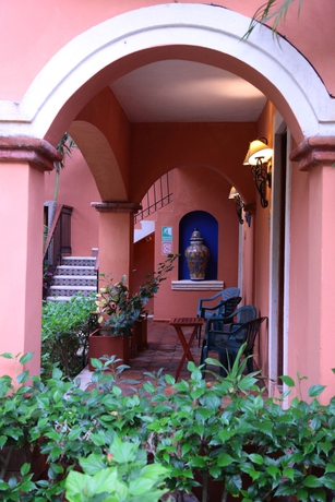 Imagen de los exteriores del Hotel Hacienda San Miguel and Suites. Foto 13