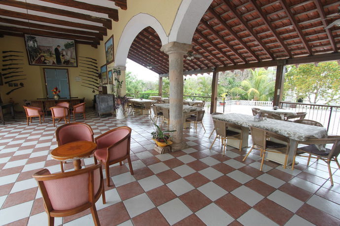 Imagen de los interiores del Hotel Hacienda Sanchez. Foto 16