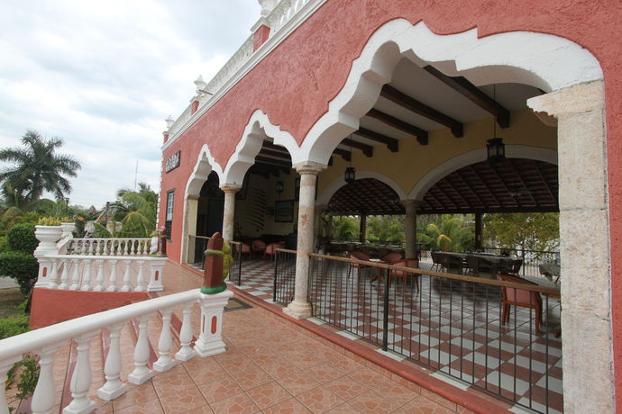Imagen del bar/restaurante del Hotel Hacienda Sanchez. Foto 8