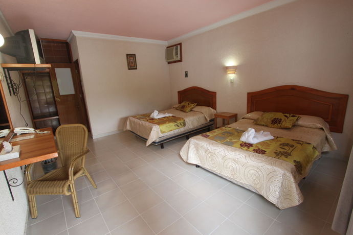 Imagen de los exteriores del Hotel Hacienda Sanchez. Foto 15