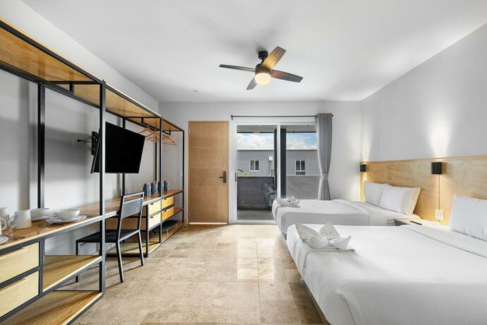 Imagen de la habitación del Hotel Hacienda Santa Barbara. Foto 15