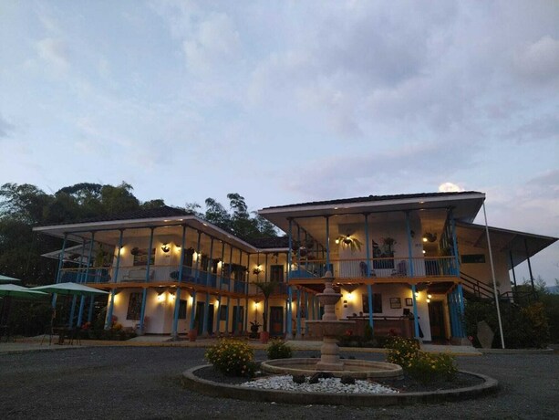 Imagen general del Hotel Hacienda Santa Clara, Santa Rosa de Cabal. Foto 5