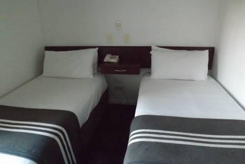 Imagen de la habitación del Hotel Hacienda, Sydney. Foto 2