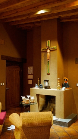 Imagen de los interiores del Hotel Hacienda Ucazanaztacua. Foto 14
