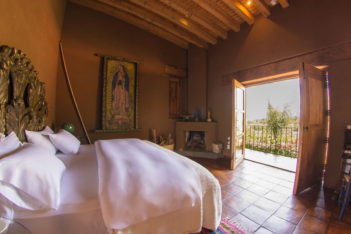 Imagen de la habitación del Hotel Hacienda Ucazanaztacua. Foto 4