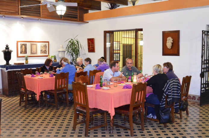 Imagen del bar/restaurante del Hotel Hacienda Uxmal Plantation and Museum. Foto 5
