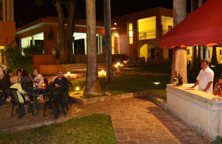 Imagen de los exteriores del Hotel Hacienda Uxmal Plantation and Museum. Foto 11