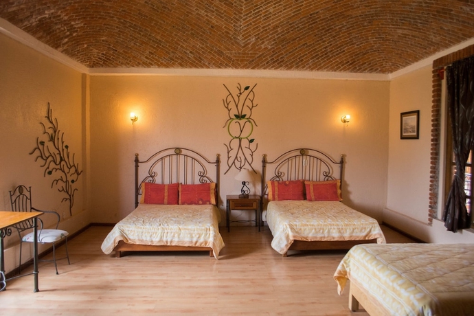 Imagen de la habitación del Hotel Hacienda Yemila. Foto 6