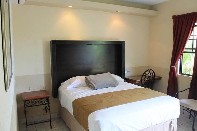 Imagen de la habitación del Hotel Hacienda del Viejo. Foto 18