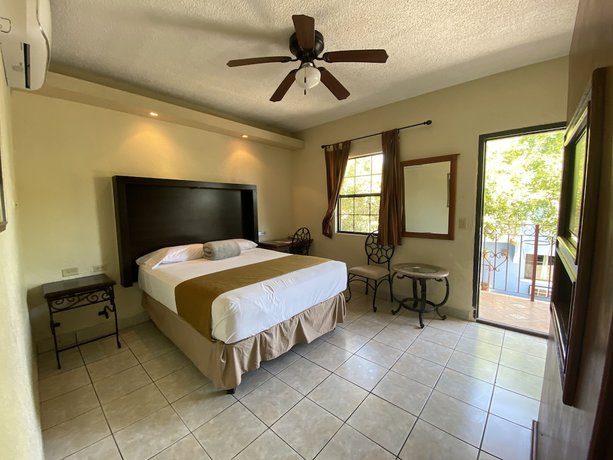 Imagen de la habitación del Hotel Hacienda del Viejo. Foto 20