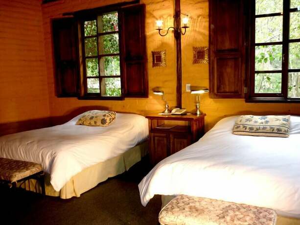 Imagen de la habitación del Hotel Hacienda la Carriona. Foto 13