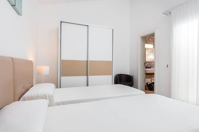 Imagen de la habitación del Hotel Haciendas IV, Costa Adeje. Foto 16