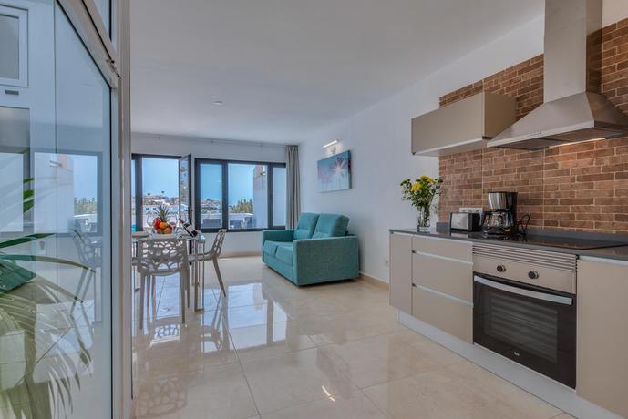 Imagen de la habitación del Hotel Haciendas Village Tenerife. Foto 4