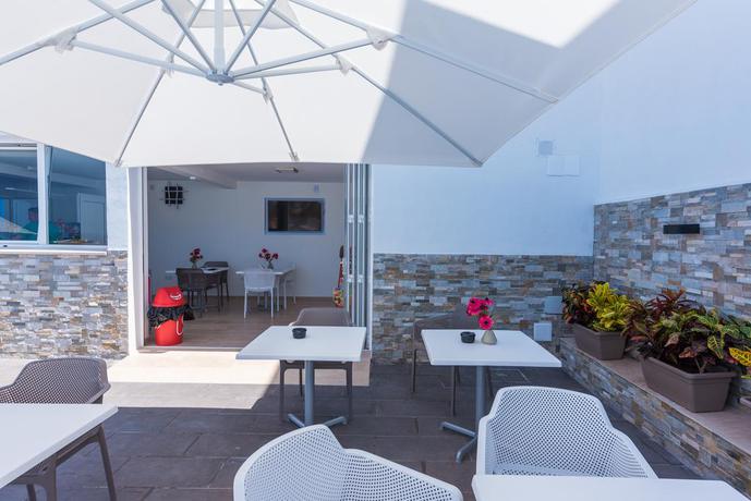 Imagen del bar/restaurante del Hotel Haciendas Village Tenerife. Foto 2