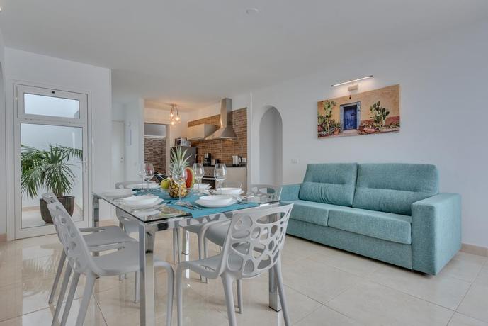 Imagen de la habitación del Hotel Haciendas Village Tenerife. Foto 17