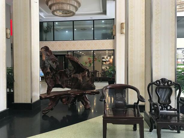 Imagen general del Hotel Hacinco. Foto 4