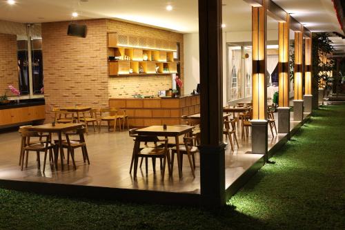 Imagen general del Hotel Hadipriyanto Homestay. Foto 10