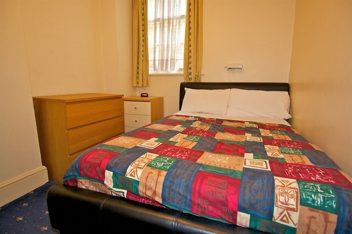 Imagen de la habitación del Hotel Hadleigh. Foto 2