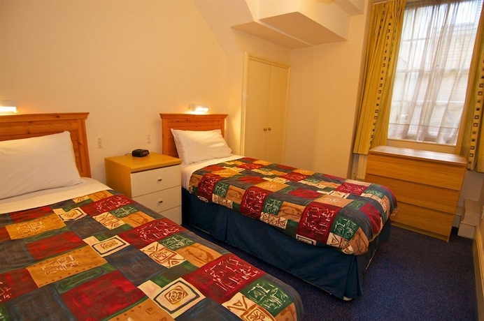 Imagen de los interiores del Hotel Hadleigh. Foto 6