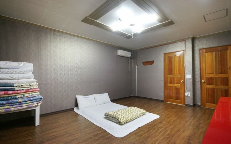 Imagen general del Hotel Hadong Hot Spring Sauna. Foto 4