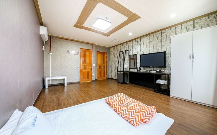 Imagen general del Hotel Hadong Hot Spring Sauna. Foto 8