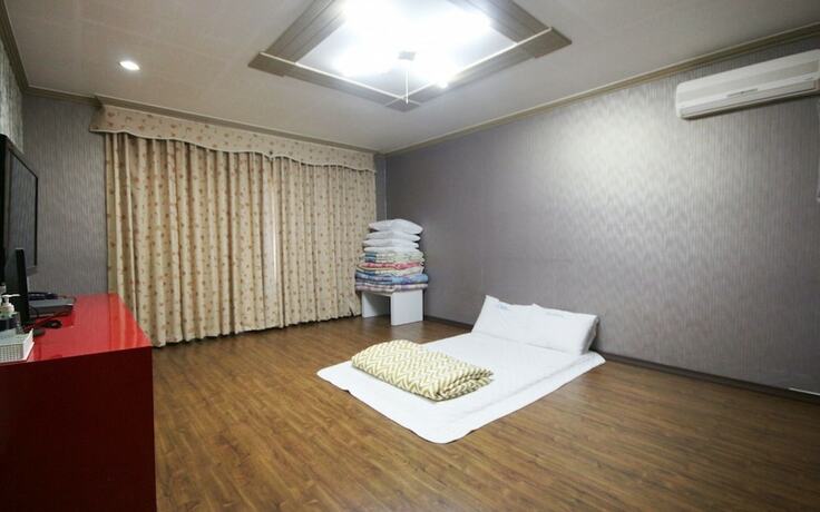 Imagen general del Hotel Hadong Hot Spring Sauna. Foto 11