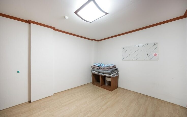 Imagen de la habitación del Hotel Hadong Namdo. Foto 17