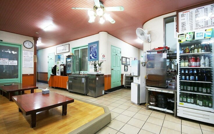 Imagen general del Hotel Hadong Seongungak. Foto 6