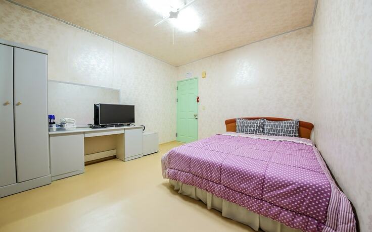 Imagen de la habitación del Hotel Hadong Seongungak. Foto 18
