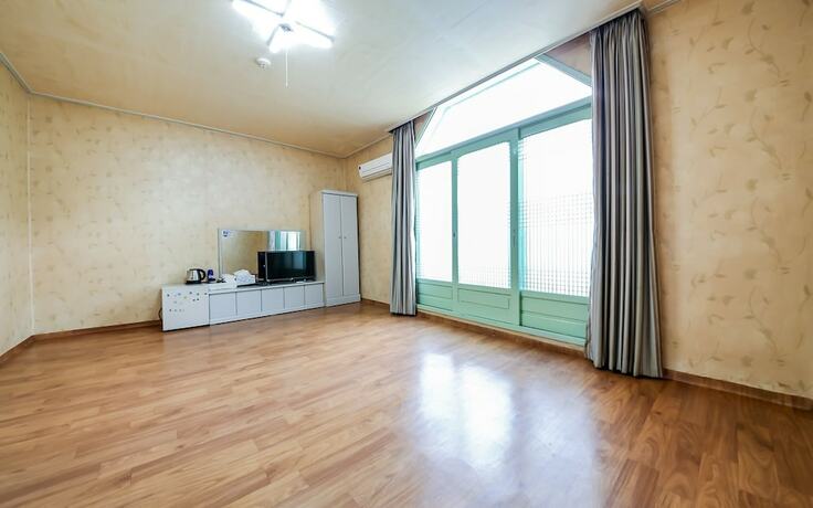 Imagen general del Hotel Hadong Seongungak. Foto 13